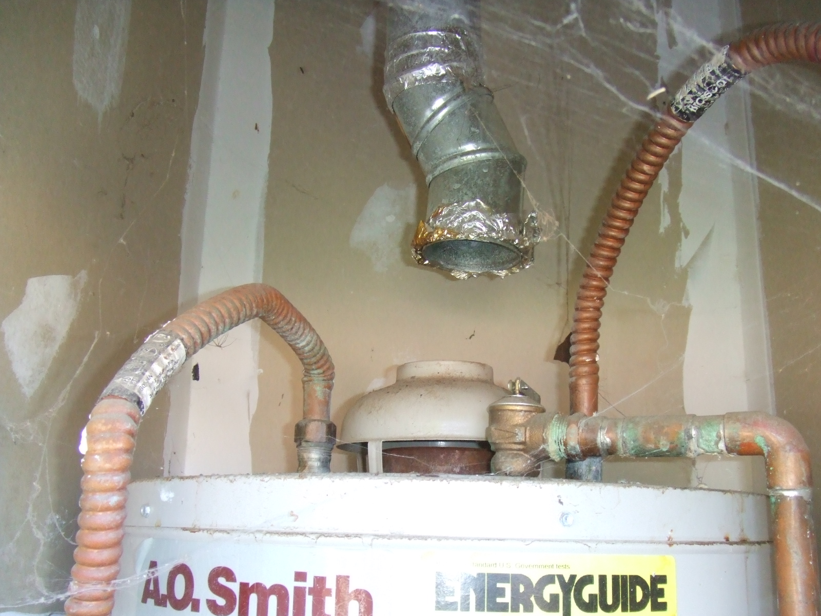 Missing water heater flue collar. Carbon Monoxide entering the house